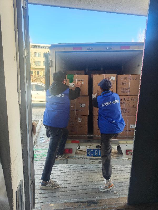 上藥控股情系日喀則，暖心援助在行動